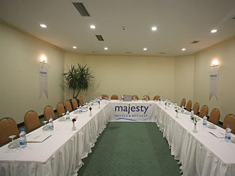 Hotel Majesty Belizia 4*